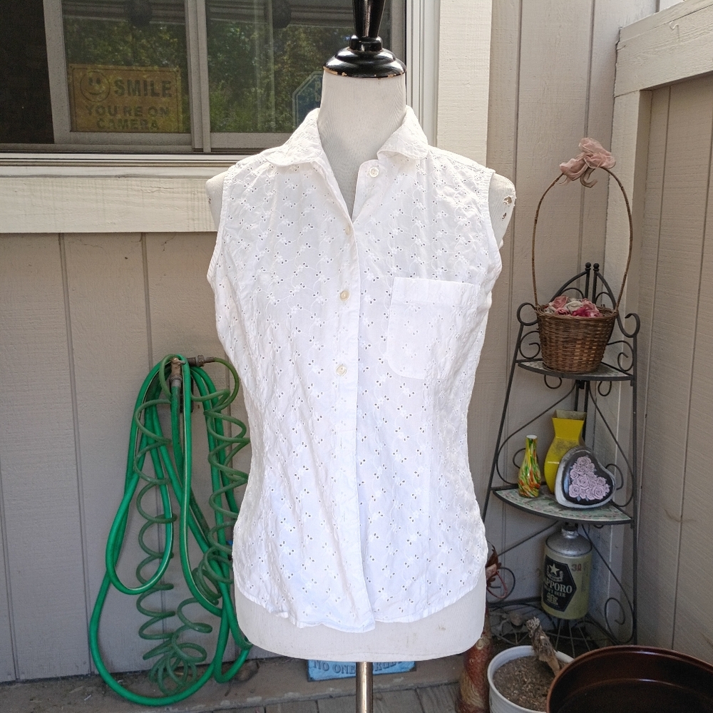 Sleeveless Top